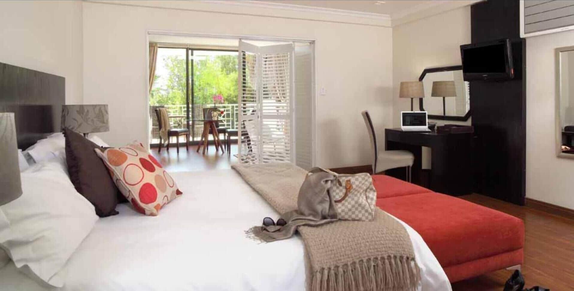 The Lakes Boutique Lodge Pretoria Exterior photo